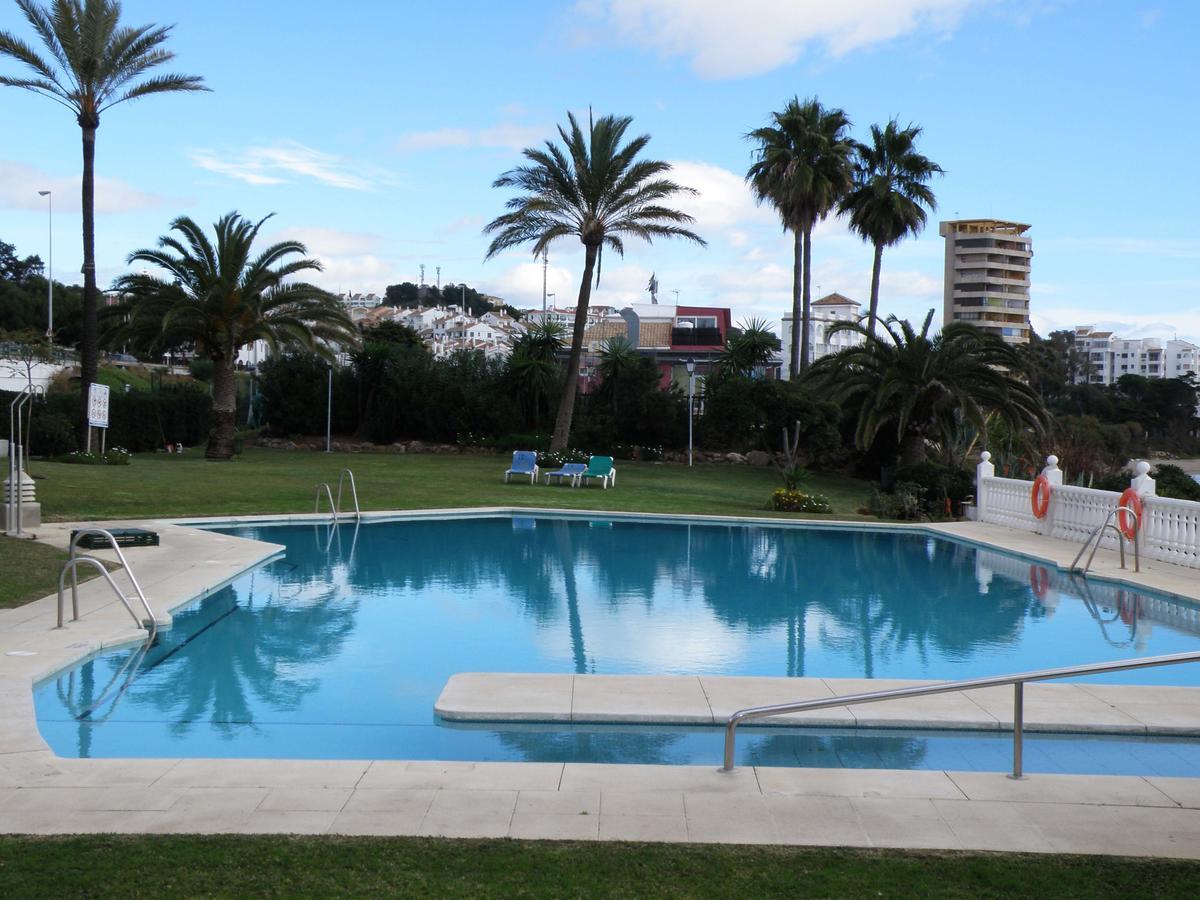 Apartamento En La Playa Daire Mijas Costa Dış mekan fotoğraf
